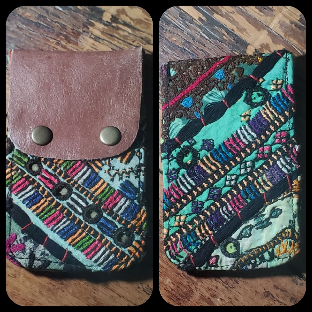 🍳🧠 Free People Boho Embroidered Repurposed vtg banjara hippie Wallet card case